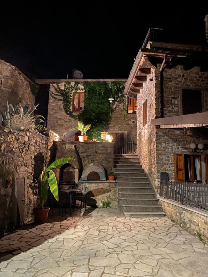 Relais San Filippo In Sogaglia Bed & Breakfast Mulazzo Exterior photo
